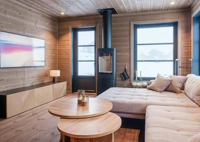 Modern With Ski-inski-out At Hafjell Semesterbostad *